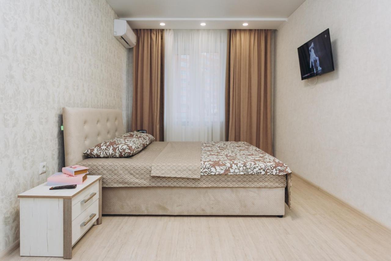 Luxe apart-hotel near Lavina New Building 1 floor Soemy Buitenkant foto