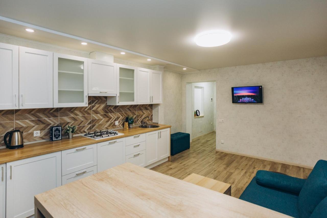 Luxe apart-hotel near Lavina New Building 1 floor Soemy Buitenkant foto